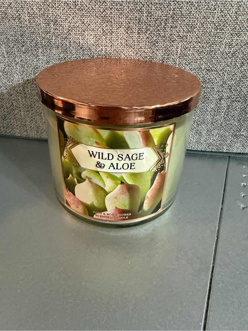 Bath & Body Works Wild Sage & Aloe Scented Candle